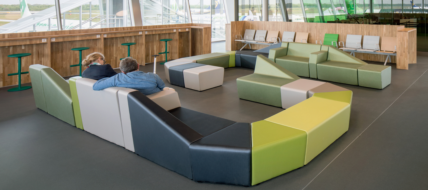 WAITING AREA