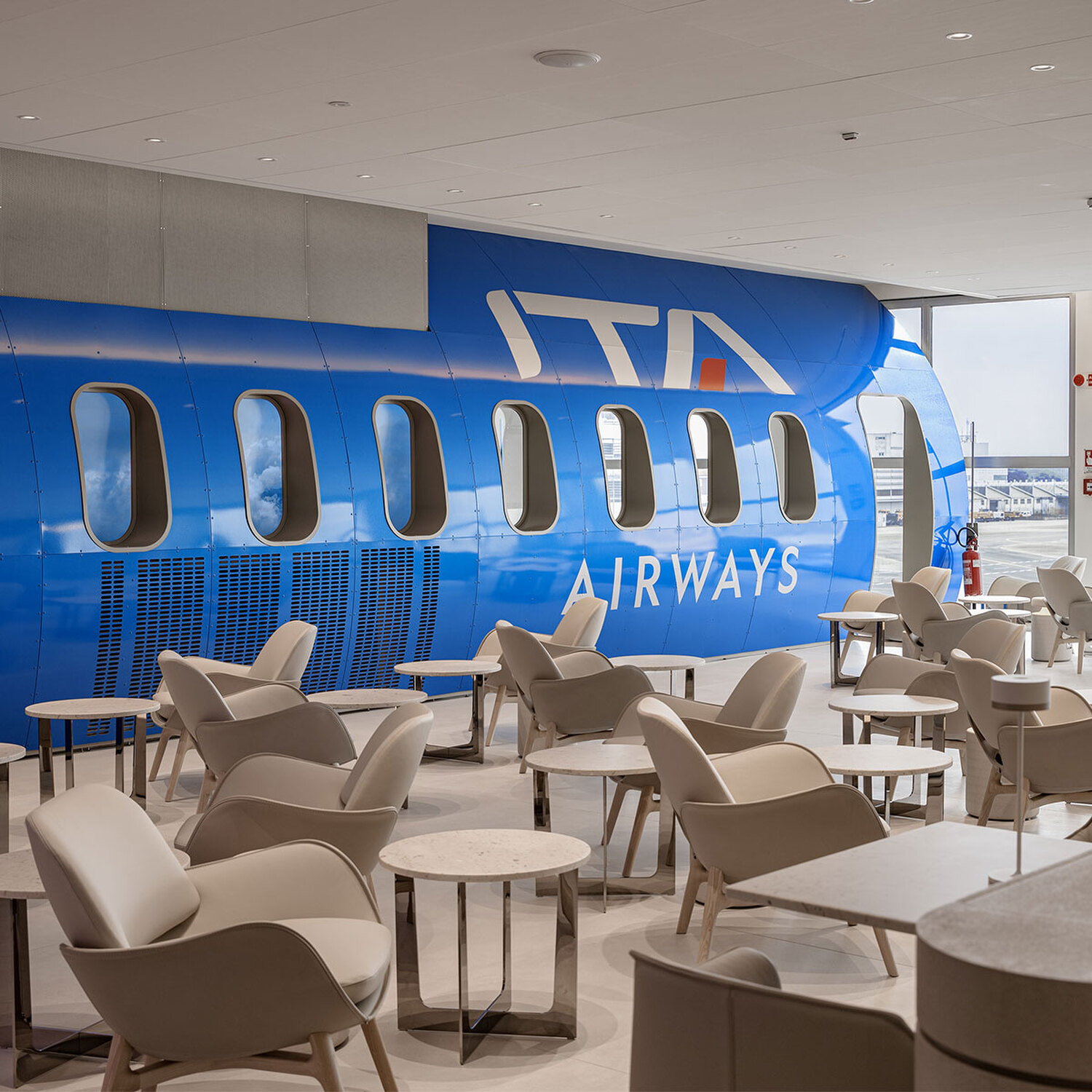 preview ita airways lounge milano